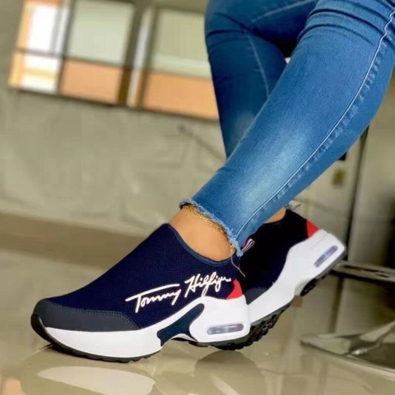 Hilfiger Ladies Walking Sneakers