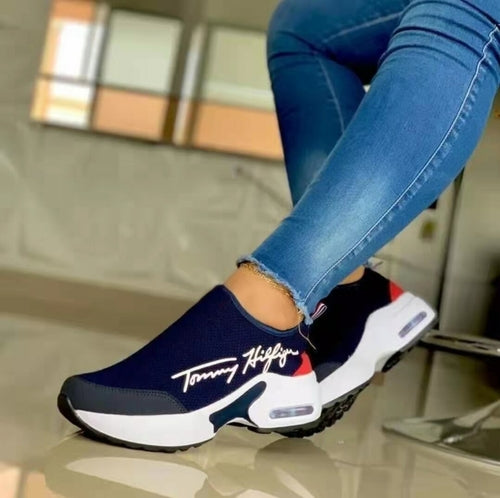 Hilfiger Ladies Walking Sneakers